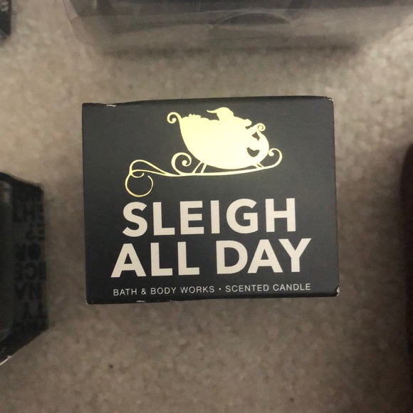 FREE ITEMS💕 - Picture 6 of 7